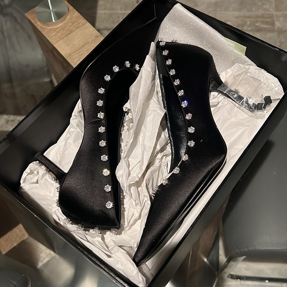 Alexander Wang Delphine 85 Crystal Stud Pump, Black Size 37.5 New + DustBag $895 - Picture 13 of 16
